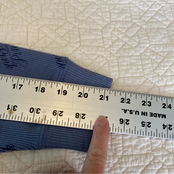 NWT PINK Victoria Secret Sleepwear cropped henley waffle knit top Medium - Picture 5 of 10